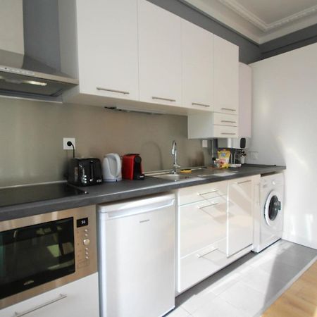 Fully-Equipped Apartment In City Center + Parking Лилль Экстерьер фото